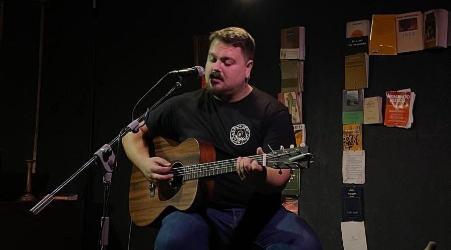 Concierto del "Frágil Tour" de Miguel Froján en Caldas de Reis