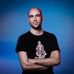 Xan Campos presenta su último disco: Amorodios en Cangas