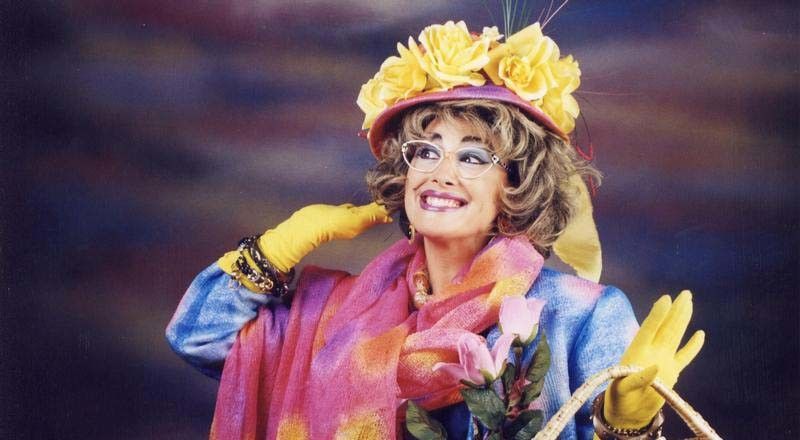 "El cantante y las mujeres", Migallas Teatro en Salcedo