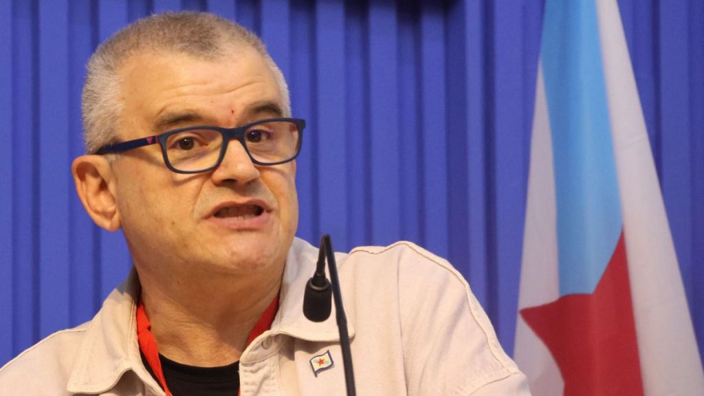 Charla sobre 'La nueva orden mundial: ofensiva imperialista' en Marín