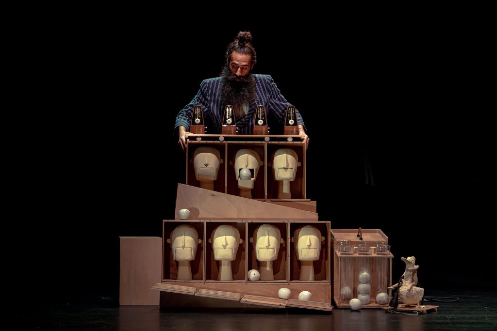 Compañía de Circo y Marionetas Xampatito Pato en Cambados