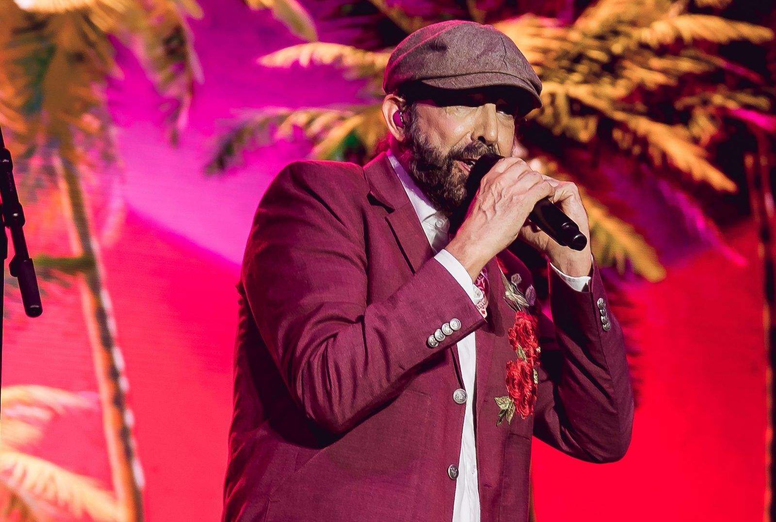 Concierto de Juan Luis Guerra en Portonovo con Elvis Crespo y Gente de Zona