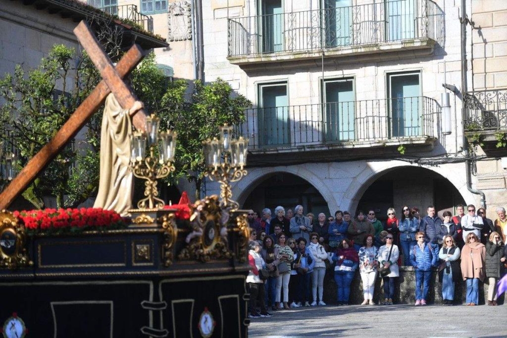 Procesión del Encuentro con Vía Crucis Penitencial en Pontevedra