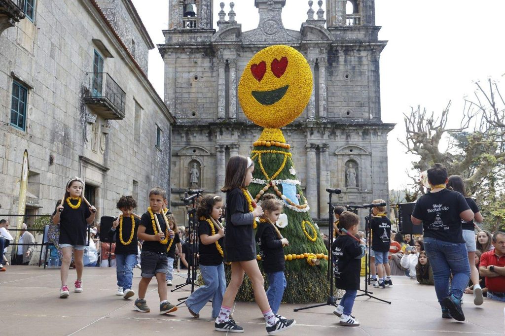 Fiesta de los Maios en Pontevedra