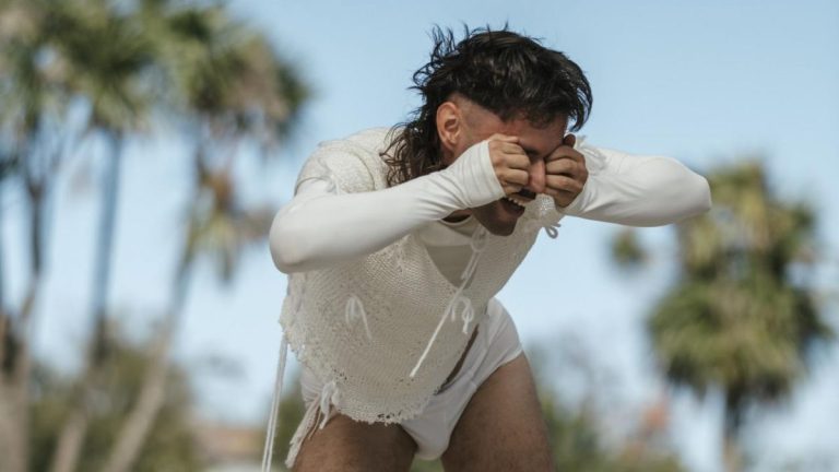 Jandross presenta su espectáculo de danza "A noite do cuco" en Vilagarcía