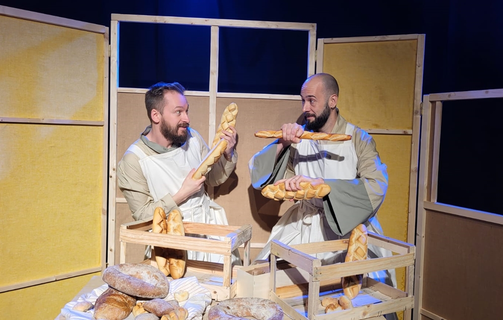 Representación de 'Carapuchiña' por Pedras de Cartón en O Grove