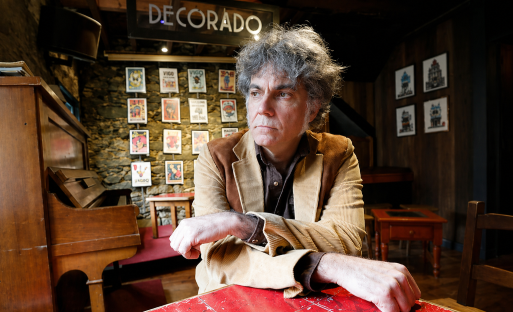 Óscar Avendaño presenta su libro ‘¡Lo Tengo en Vinilo!’ en Pontevedra