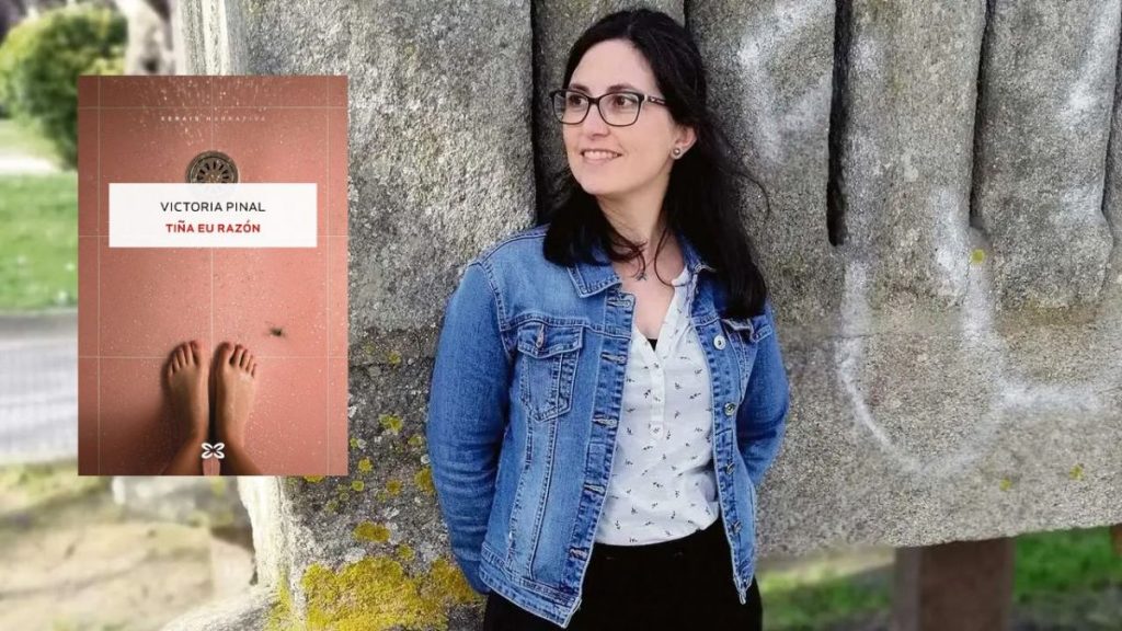 Presentación del libro 'Tiña eu razón' por la autora Victoria Pinal en Pontevedra