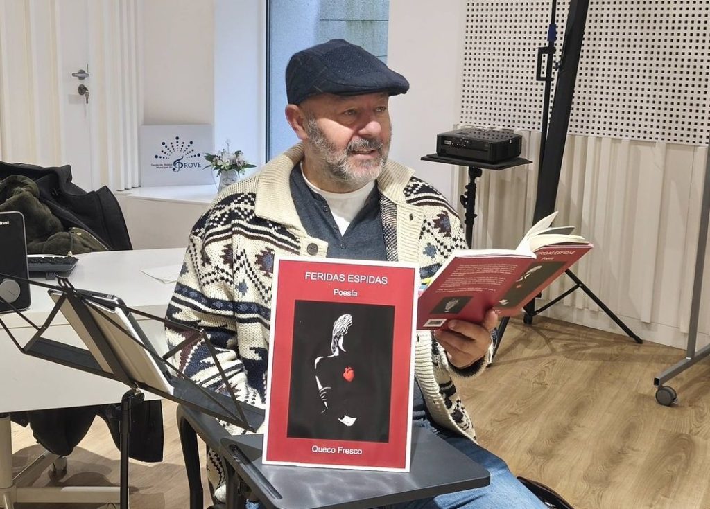 Presentación del poemario "Feridas espidas" de Queco Fresco en Pontevedra