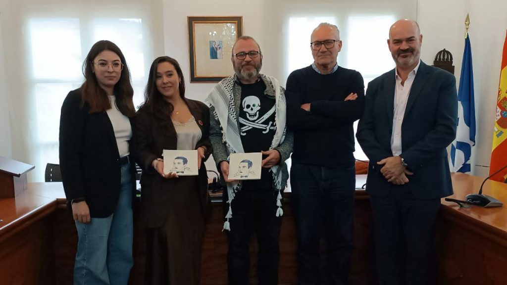 Presentación del poemario 'Réquiem' de Eugénio Otero en Pontevedra