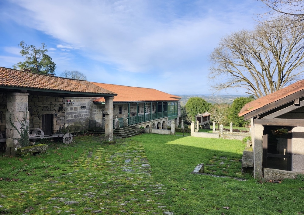 Visita Guiada a la Casa-Museo de la Fundación Otero Pedrayo en Soutomaior