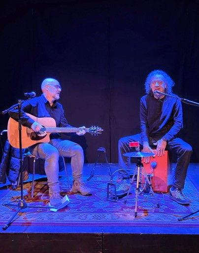 Concierto de Poesía Gallega Musicada por Francisco Castro y Valerio Araújo en Pontevedra