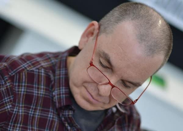 Presentación del cómic 'Marcopola 5. Terra a dentro' por Jacobo Fernández en Pontevedra