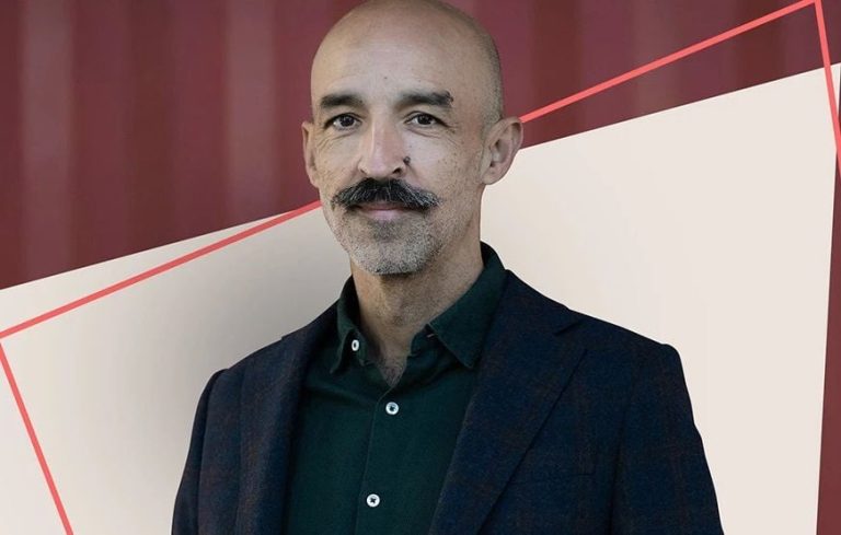 Presentación del libro 'El detalle' de Jesús Carrasco en Pontevedra