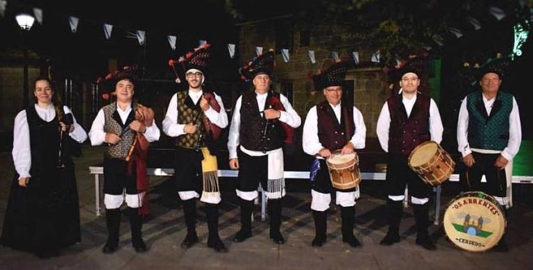 XII Festival de Música Tradicional Os Abrentes de Cerdedo en Pontevedra
