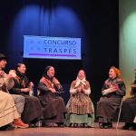 Actuación del Grupo de Música y Baile Tradicional Traspés en Pontevedra