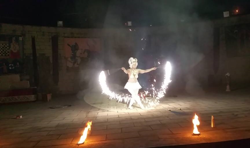Espectáculo ecuestre "A forza da queimada" en Caldas de Reis