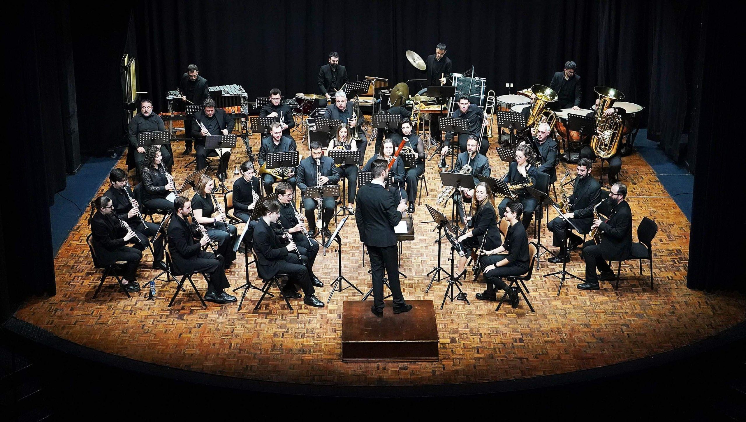 Banda de Música de Pontevedra: «Construyendo puentes con las maravillas del planeta Tierra»