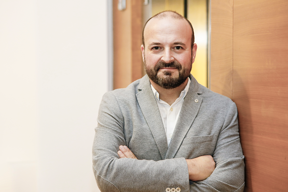 Conferencia de Manuel Gago sobre los árboles como memoria e identidad gallega en Pontevedra