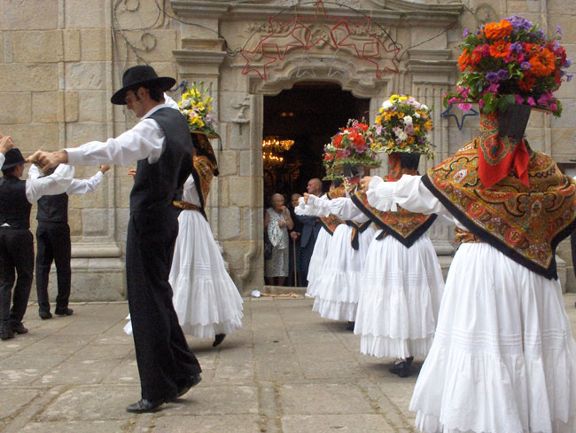Danzas Ancestrales de Darbo en Cangas