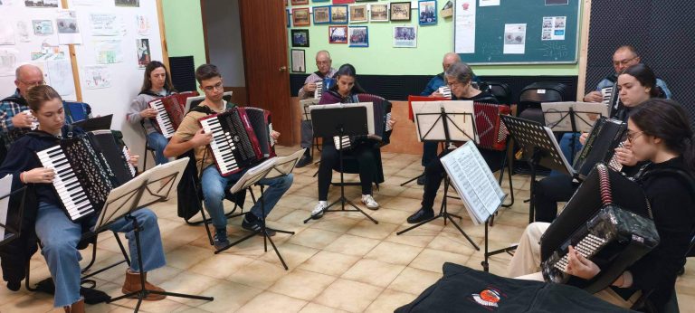 I Festival Juvenil del Acordeón en Poio