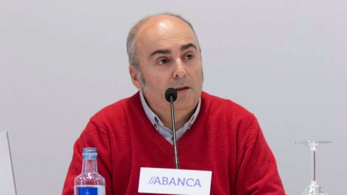 Antón Riveiro Coello presenta ‘Os abandonos’ en Pontevedra