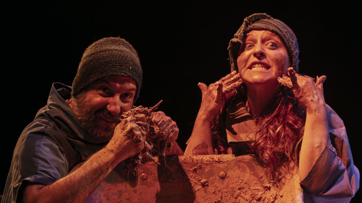«Bio construción», teatro de Ibuprofeno Teatro en Caldas de Reis