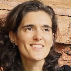 Conferencia de Sara Garcês sobre el arte rupestre del centro de Portugal en Pontevedra