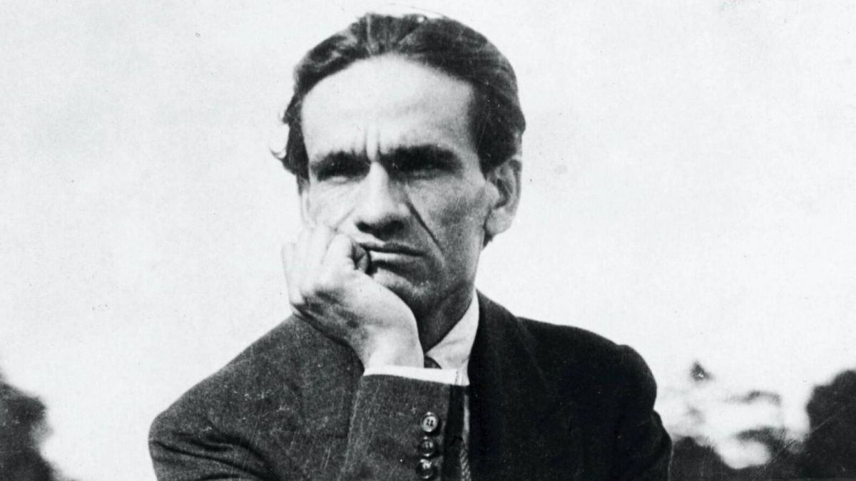 Conversación sobre la poesía de César Vallejo en Pontevedra