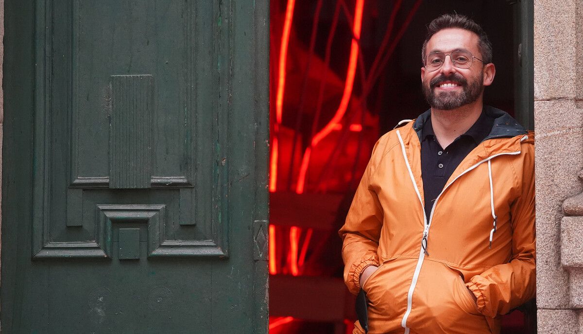Presentación de la novela «Los tres nombres de la Sartegua», de Alberto Mancebo en Pontevedra